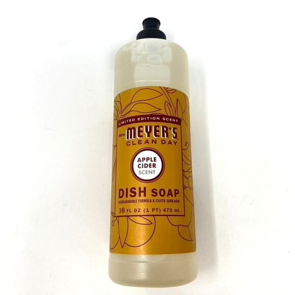 Mrs. Meyers Clean Day 3 Dish Soap Fall Edition 16 Fl Oz Leaves Apple Acorn - Picture 5 of 8